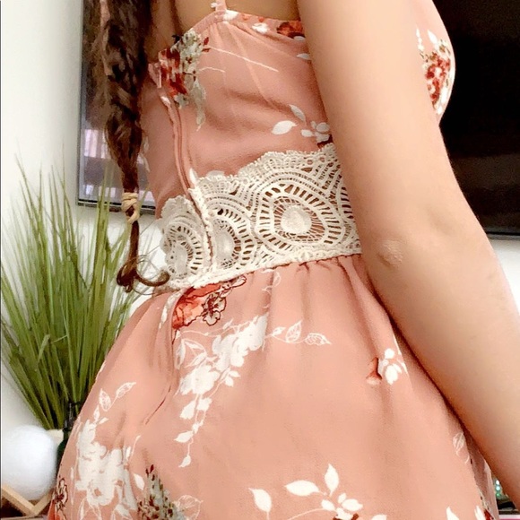 Pink romper - Picture 4 of 5